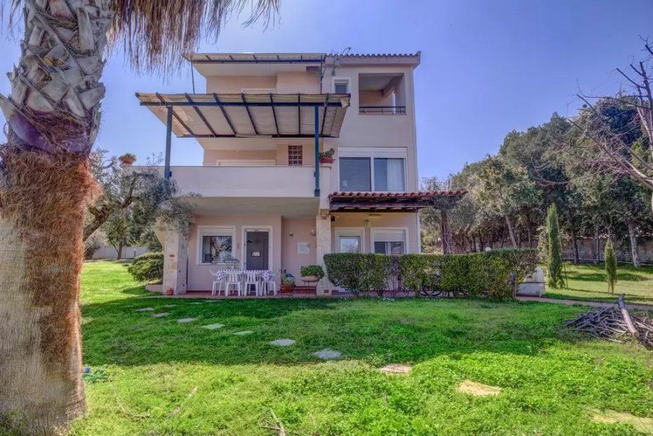 Kassandra beach house for rent in Halkidiki, Greece